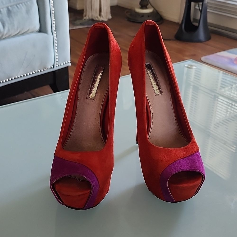 H By Halston Retro Y2K Glam Suede Leather Stiletto Heels Size 7.5